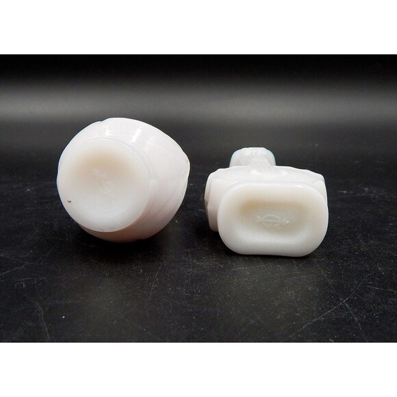 Imperial Milk Glass Miniature Bud Vases Banjo & Draped Melon 3 Inch Dollhouse - Picture 6 of 6